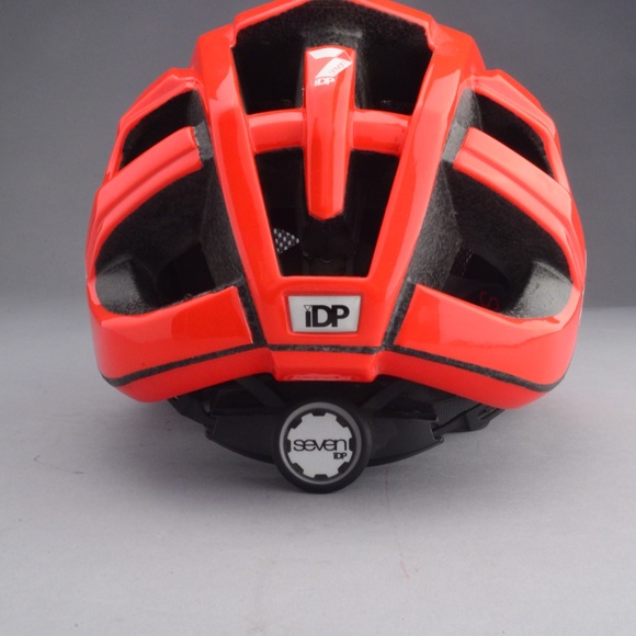7iDP M4 Helmet Size: Small/Medium - Picture 4 of 16